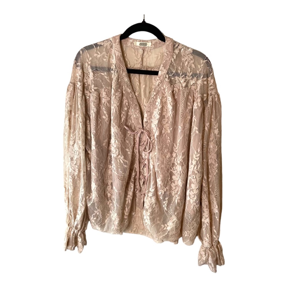 Gimmicks  by BKE Long Sleeve Lace Top with Lace Up Front‎ Rose Size  L/XL